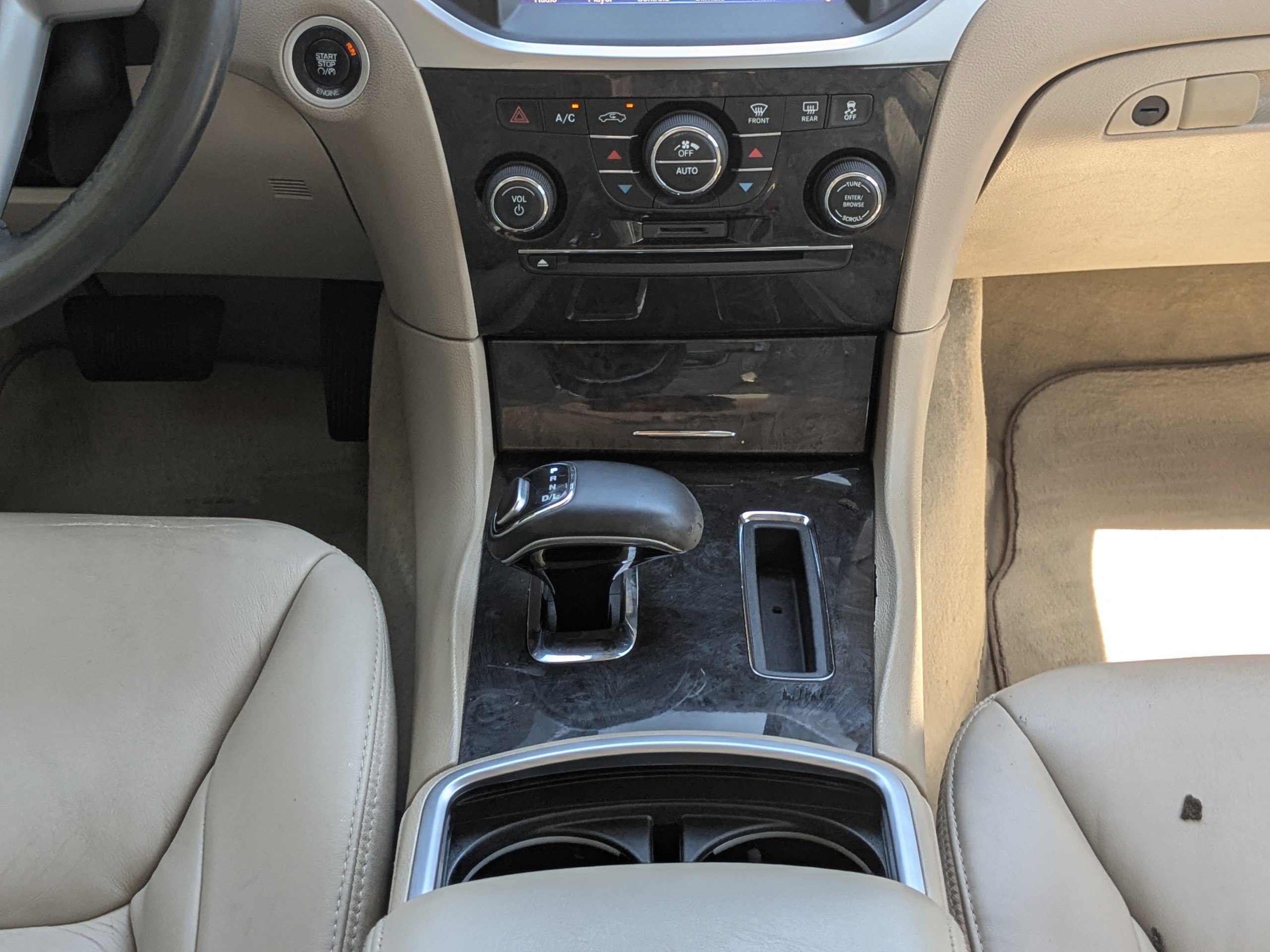 Used 2014 Chrysler 300 image 17