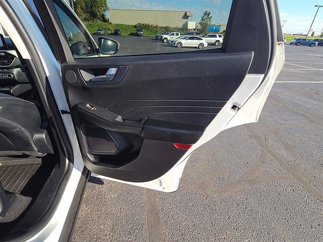 Used 2021 Ford Escape SEL w/ Technology Package AWD/4WD image 12