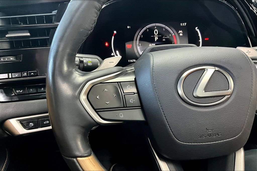 Used 2024 Lexus RX 350 AWD image 11