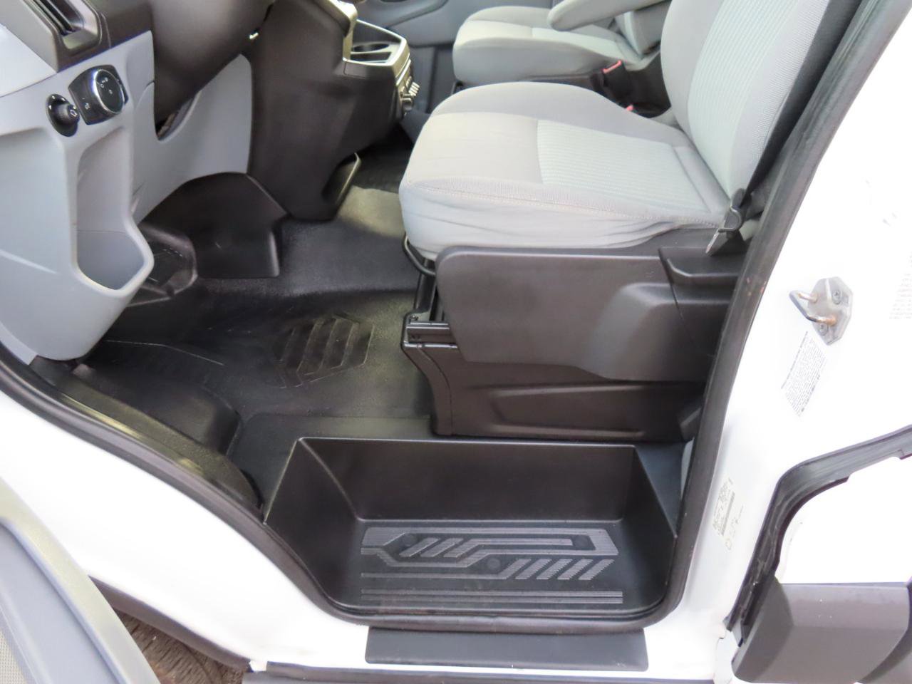 Used 2017 Ford Transit 350 138 DRW w/ Interior Upgrade Package RWD image 12