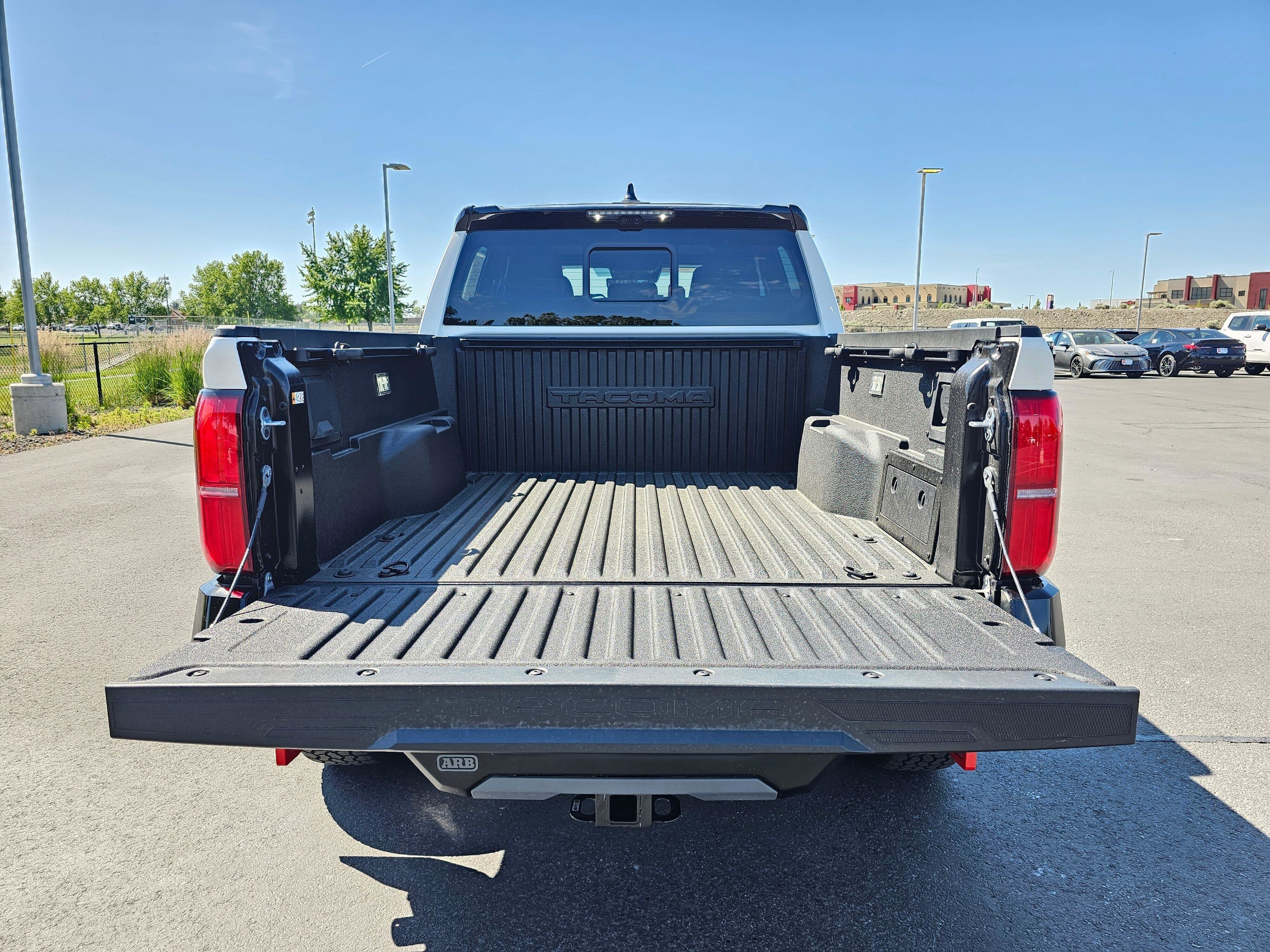 Used 2025 Toyota Tacoma TRD Pro AWD/4WD image 14