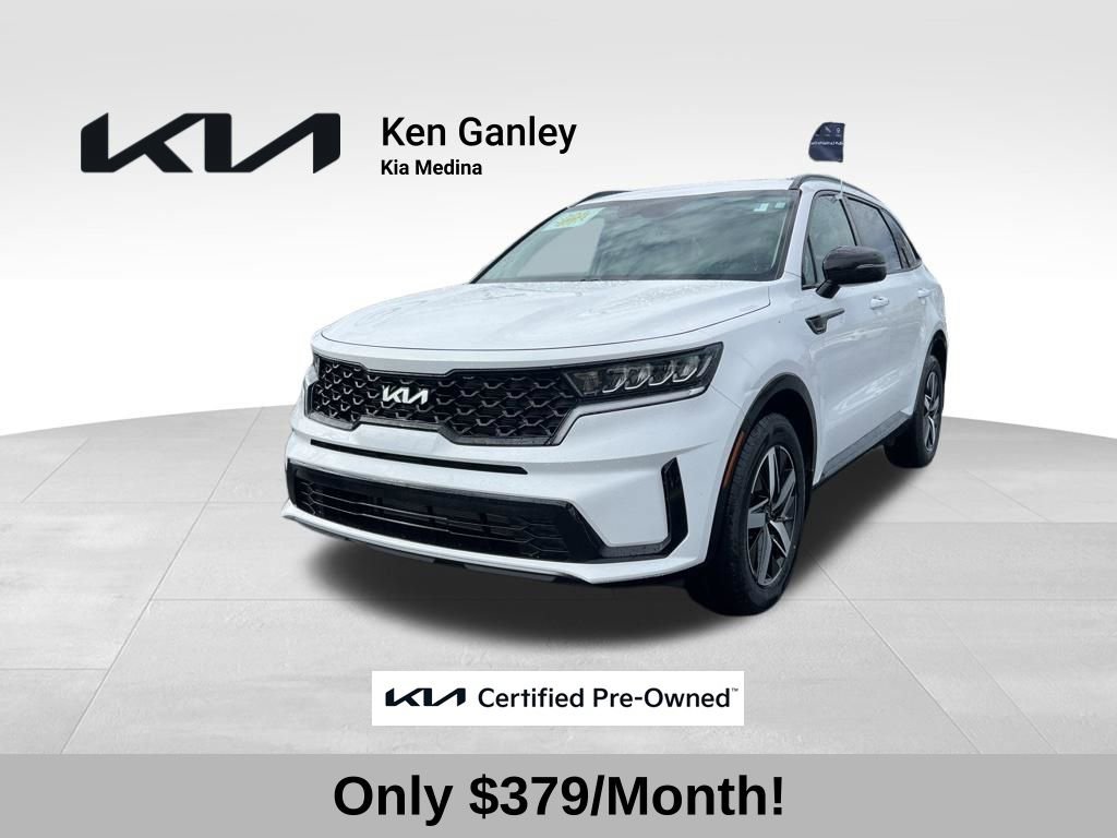 Certified 2023 Kia Sorento S image 1