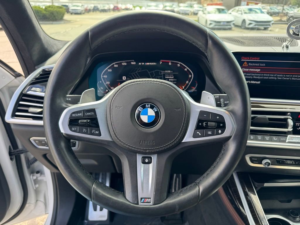 Used 2020 BMW X7 M50i w/ Executive Package image 26
