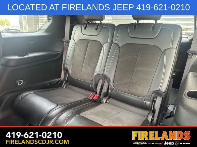 Used 2023 Jeep Grand Cherokee L Laredo image 6