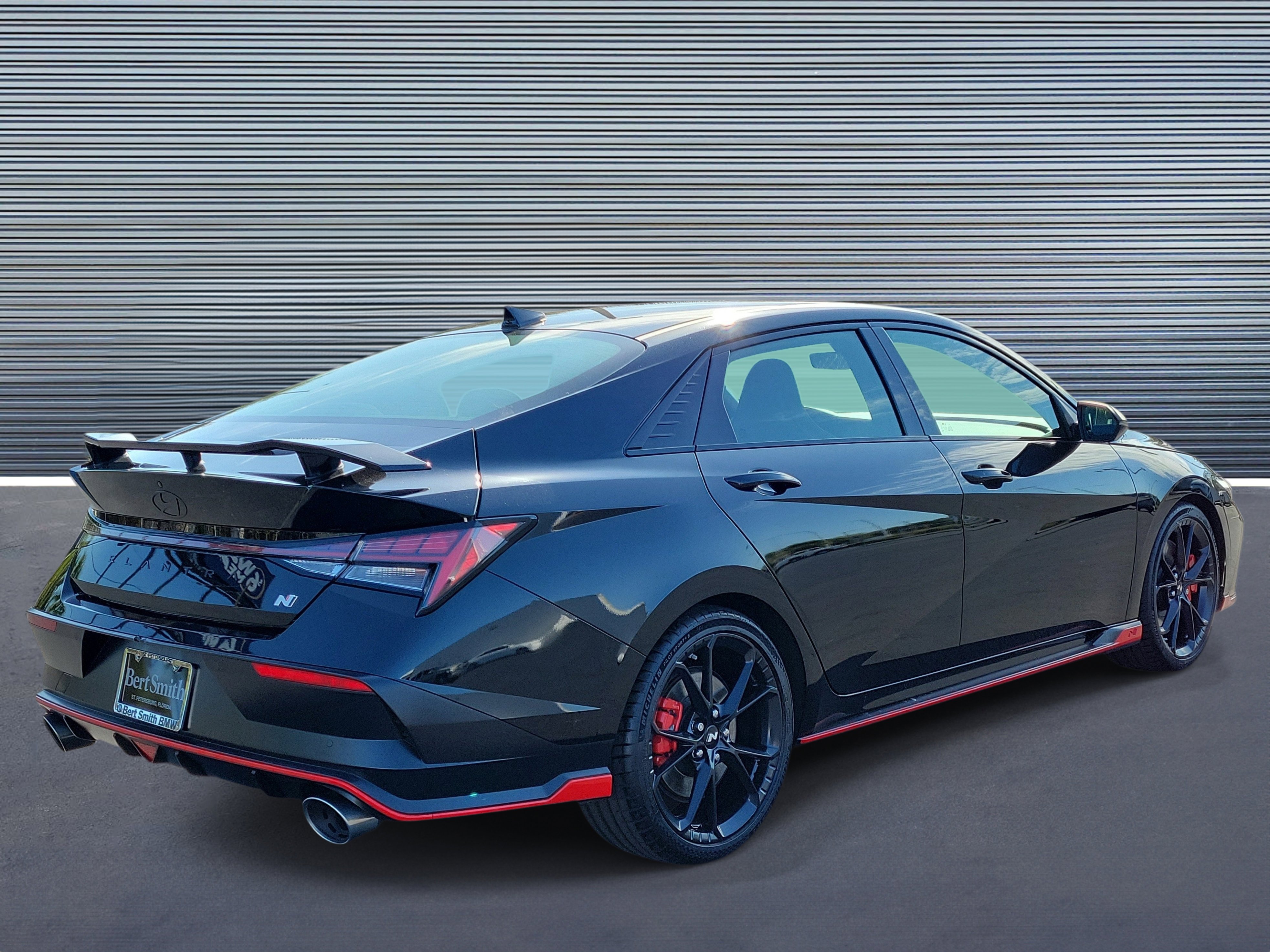 Used 2025 Hyundai Elantra N FWD image 3
