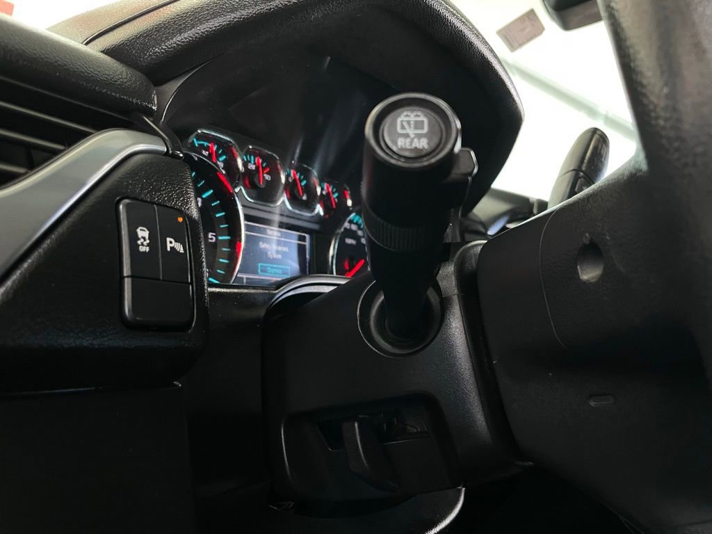 Used 2018 Chevrolet Tahoe 2WD w/ Remote Keyless Entry Package image 28