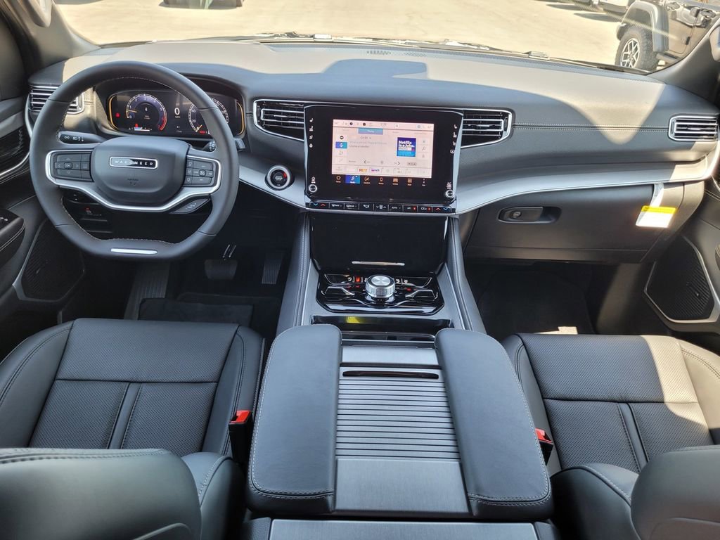 New 2025 Jeep Wagoneer L Series II w/ Convenience Group I image 13