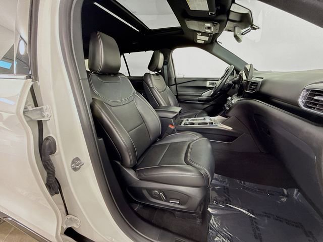 Used 2020 Ford Explorer ST w/ ST Street Pack image 30
