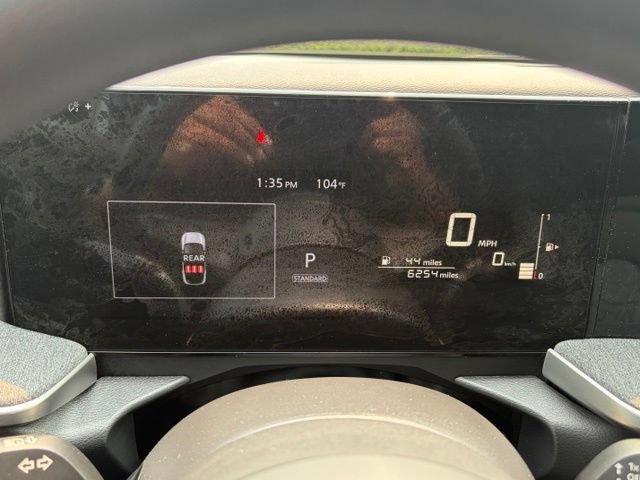 Certified 2025 Nissan Kicks SV AWD/4WD image 17