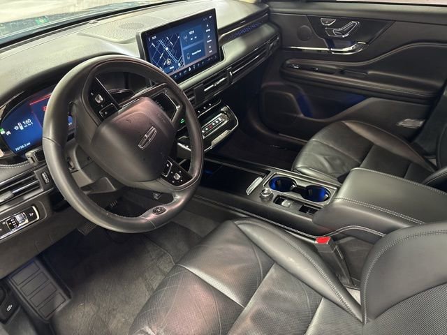 Used 2023 Lincoln Corsair Reserve w/ Jet Appearance Package image 16