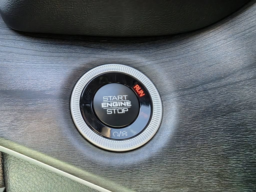 New 2025 Jeep Grand Cherokee Limited 4xe AWD/4WD image 20