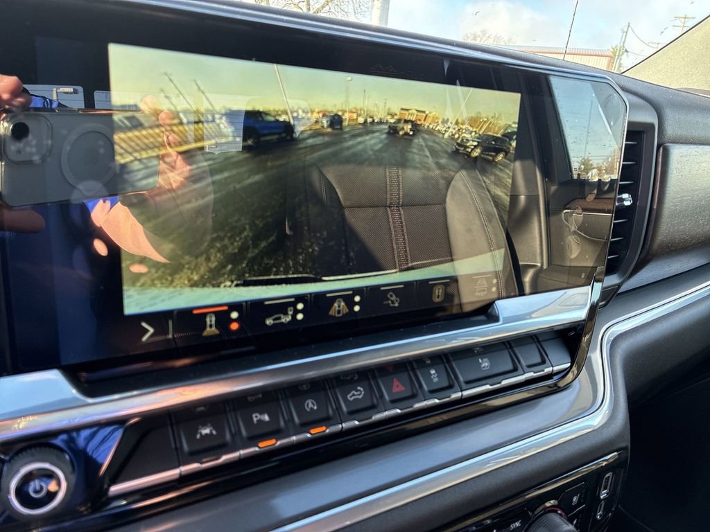 New 2026 Chevrolet Silverado 1500 High Country image 16