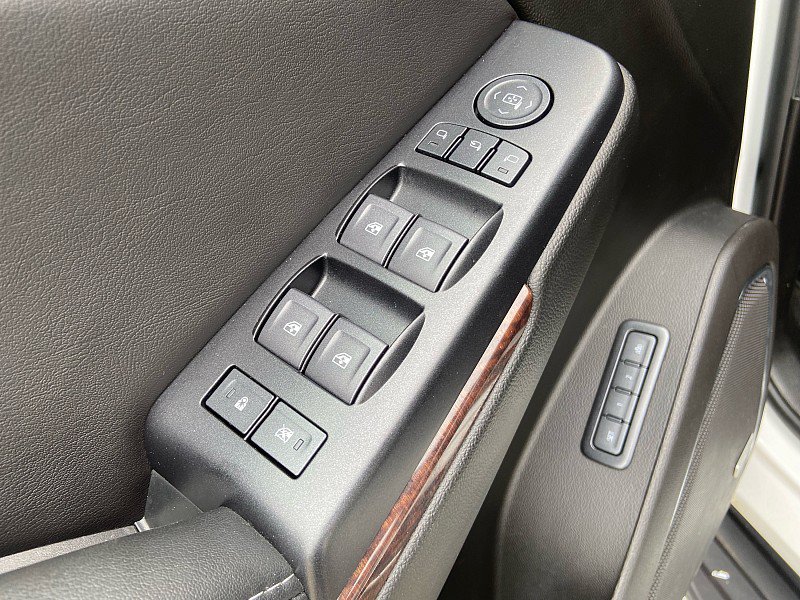 Used 2019 GMC Yukon SLT AWD/4WD image 11