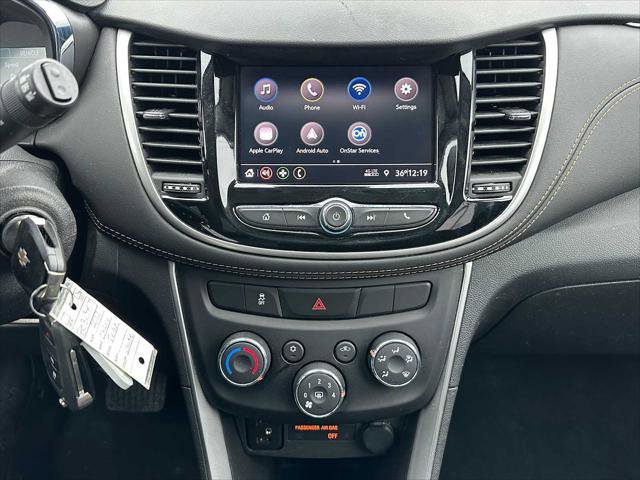 Used 2022 Chevrolet Trax LS w/ Tint and Cruise Package image 25