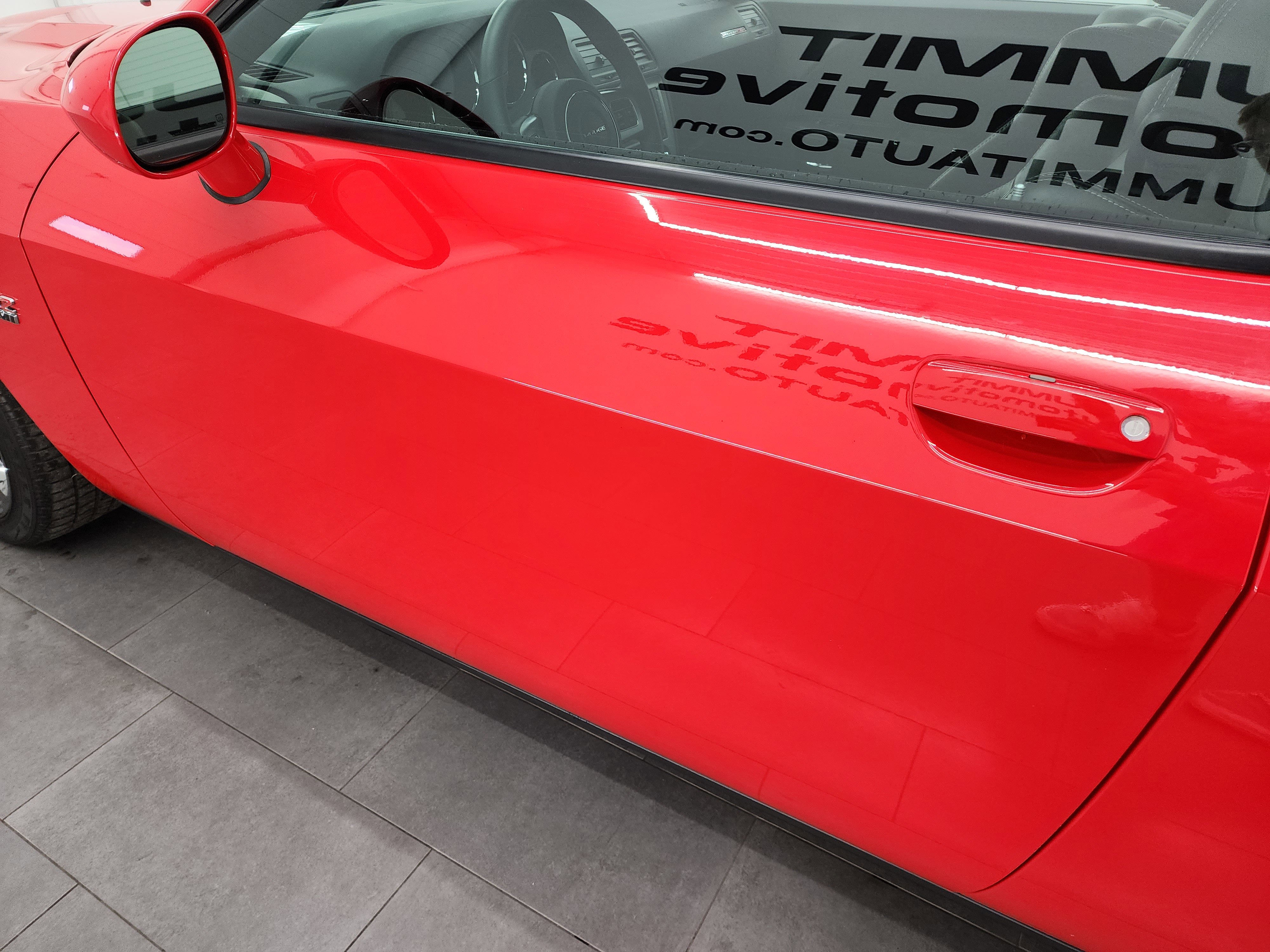 Used 2014 Dodge Challenger SRT8 image 28