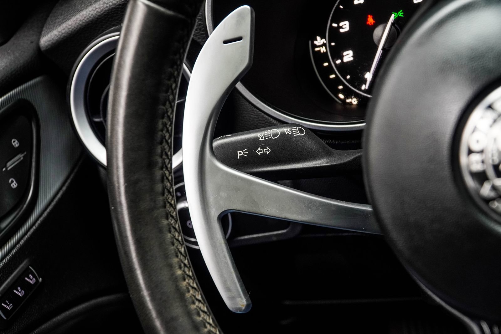 Used 2023 Alfa Romeo Stelvio Veloce image 33