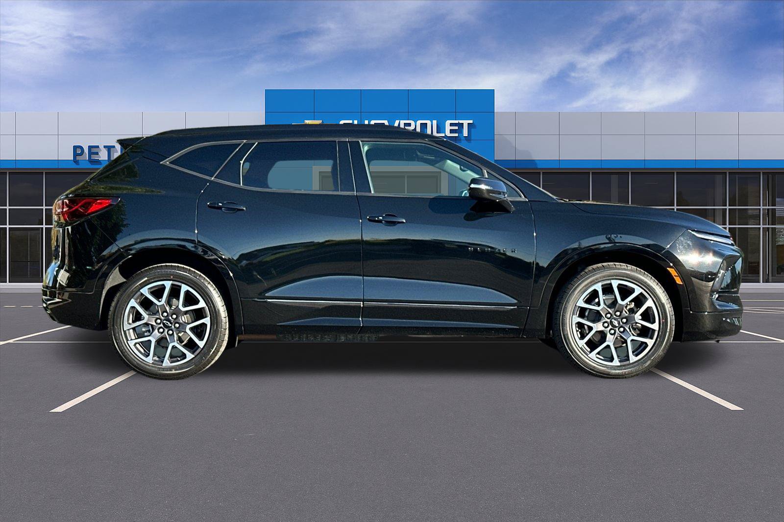 Certified 2025 Chevrolet Blazer RS AWD/4WD image 3