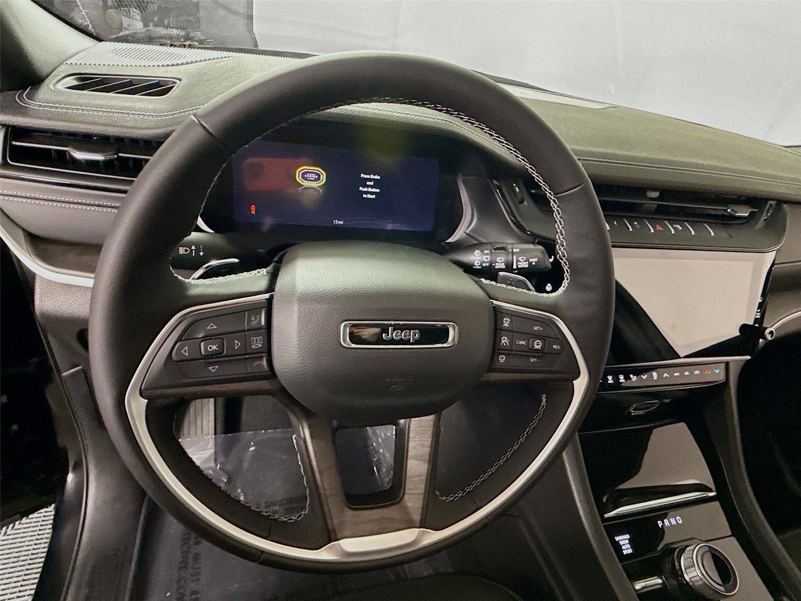 New 2026 Jeep Grand Cherokee L 4WD image 5