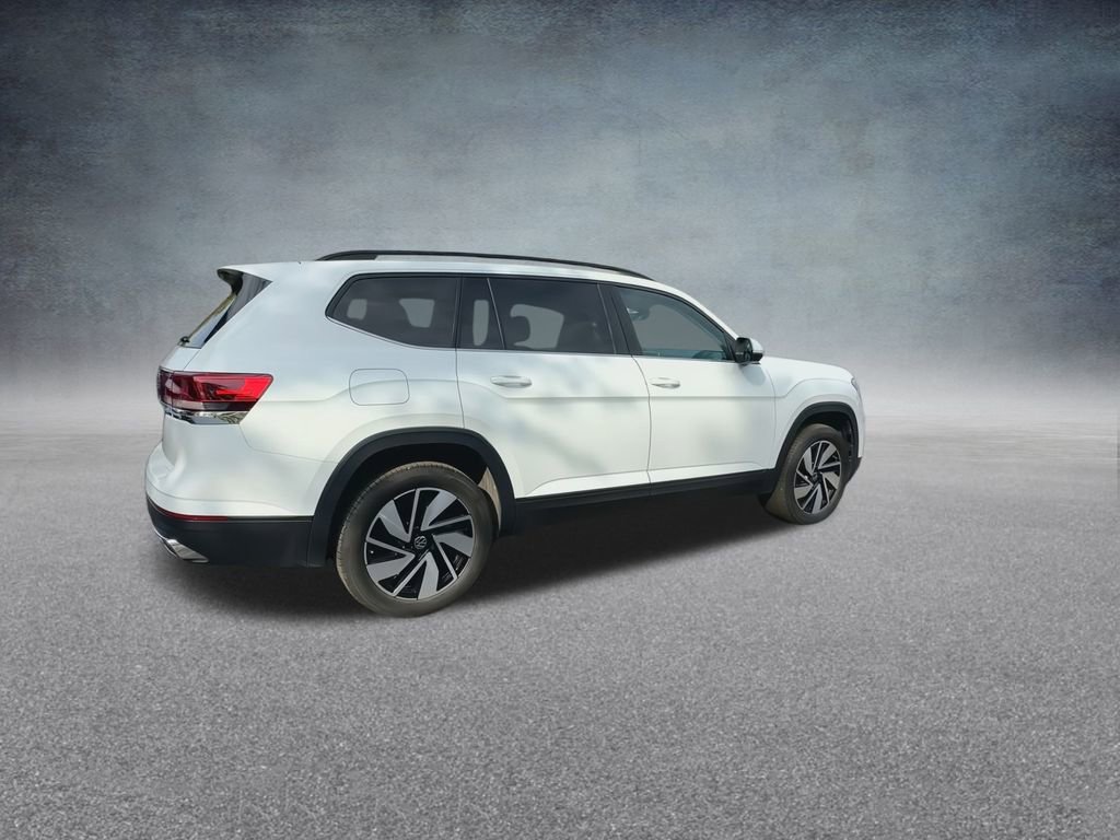 Used 2025 Volkswagen Atlas SE image 23
