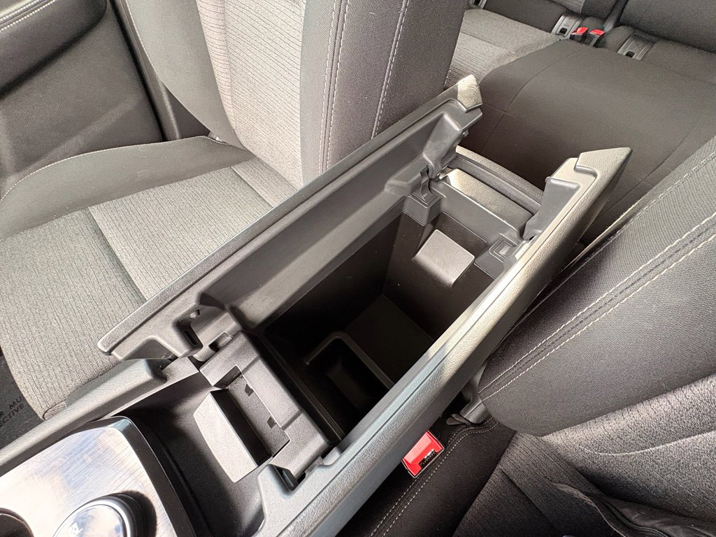 Used 2022 Nissan Rogue SV image 27