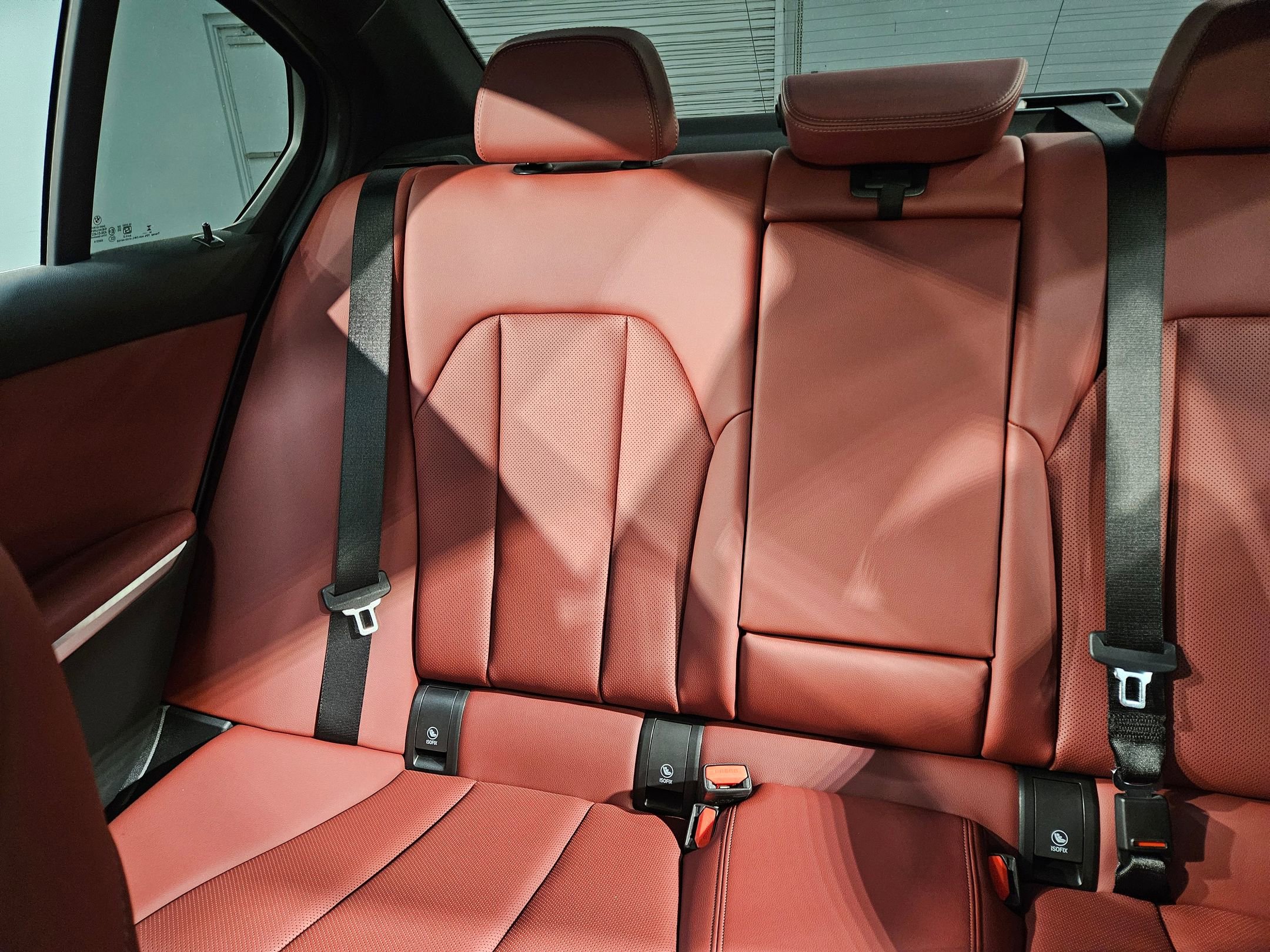 Used 2025 BMW 330i Sedan w/ Premium Package image 12