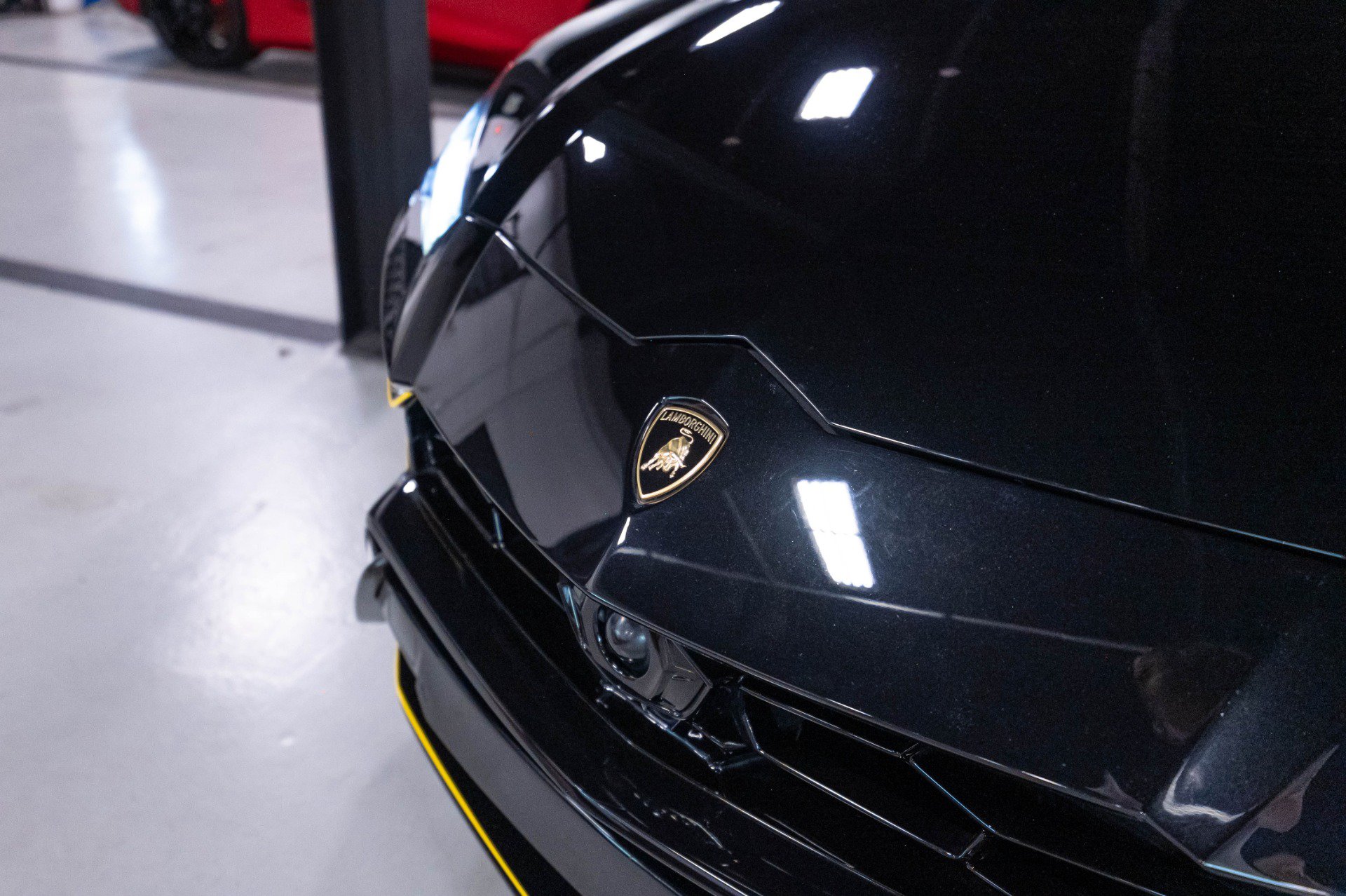 Used 2019 Lamborghini Urus AWD/4WD image 82