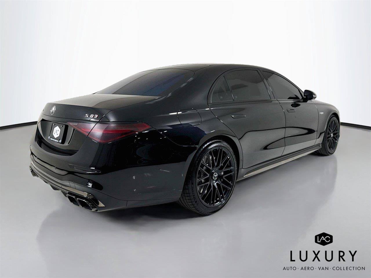 Used 2025 Mercedes-Benz S 63 AMG S image 6
