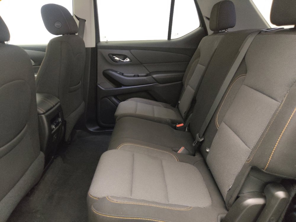 Used 2019 Chevrolet Traverse LS FWD image 18