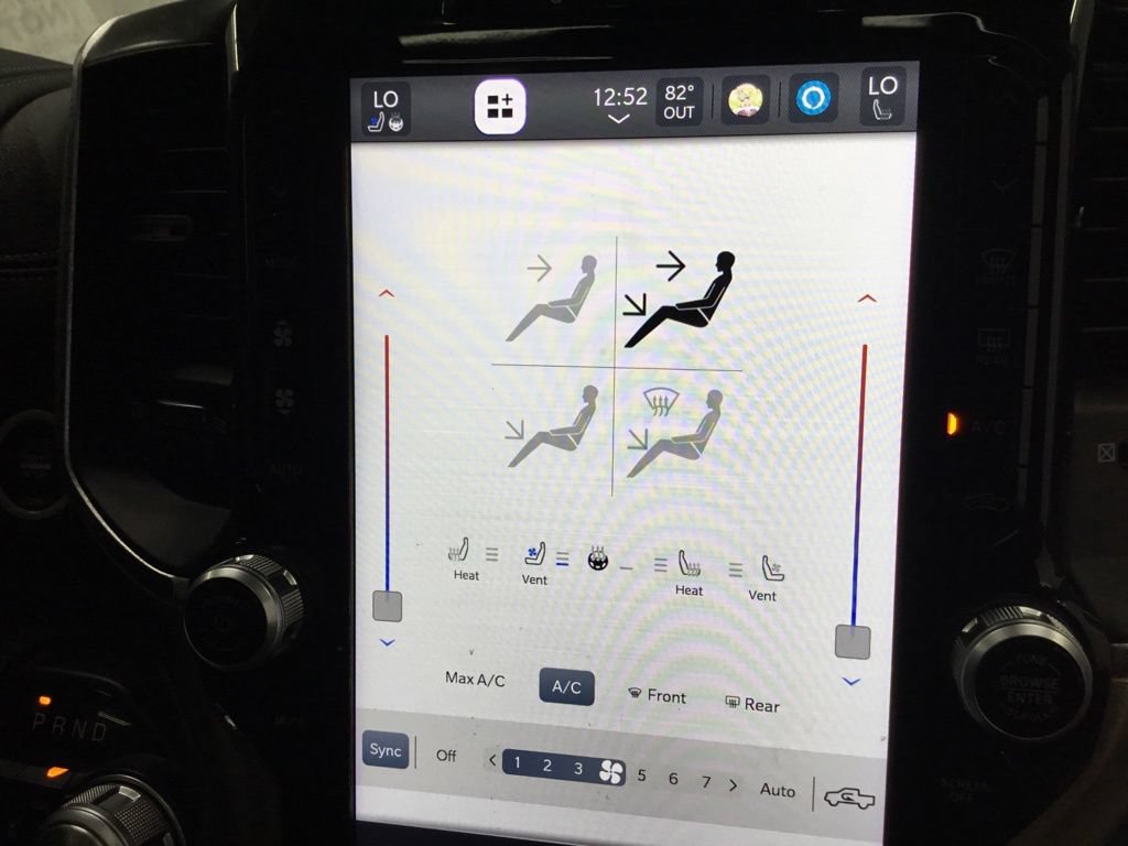 Used 2022 RAM 1500 Laramie AWD/4WD image 29