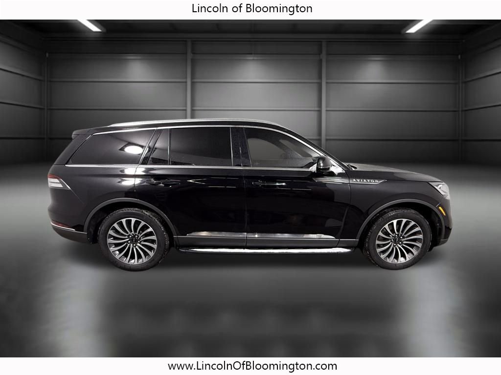 Certified 2022 Lincoln Aviator Reserve w/ Equipment Group 201A image 8
