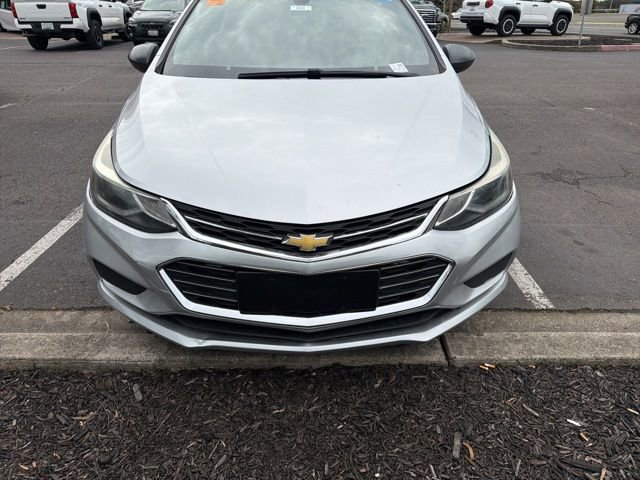 Used 2018 Chevrolet Cruze LT w/ RS Package image 17