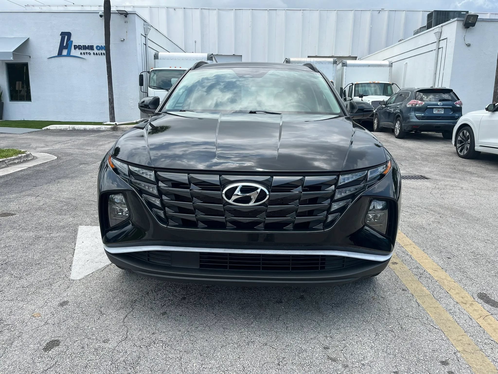 Used 2022 Hyundai Tucson SEL w/ Cargo Package FWD image 3
