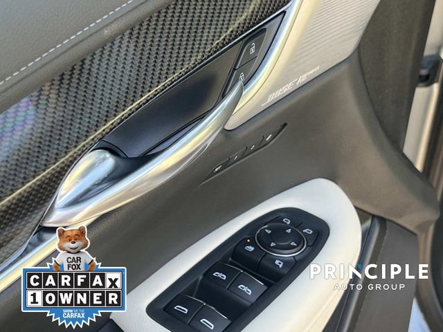 Used 2023 Cadillac XT6 Sport w/ Technology Package AWD/4WD image 15