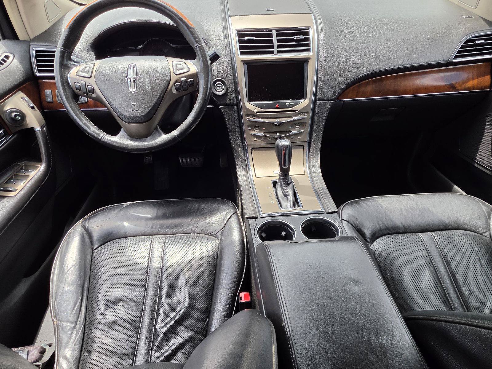 Used 2013 Lincoln MKX AWD image 9