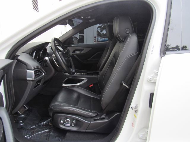 Used 2020 Jaguar F-PACE S image 16