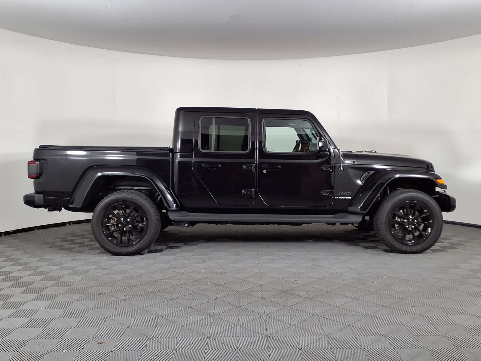 Used 2022 Jeep Gladiator Overland AWD/4WD image 33