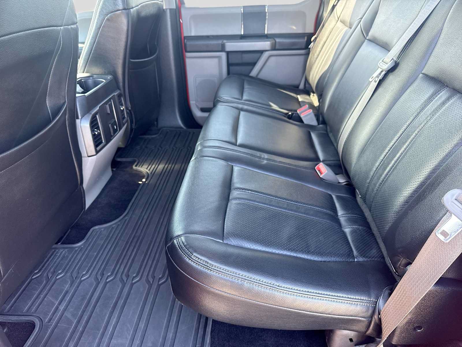 Used 2018 Ford F150 XLT w/ Trailer Tow Package AWD/4WD image 18