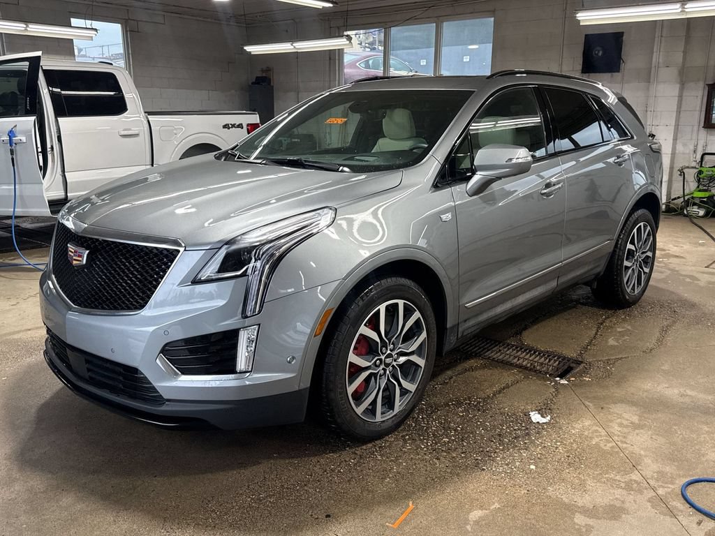Used 2024 Cadillac XT5 Sportv w/ Technology Package