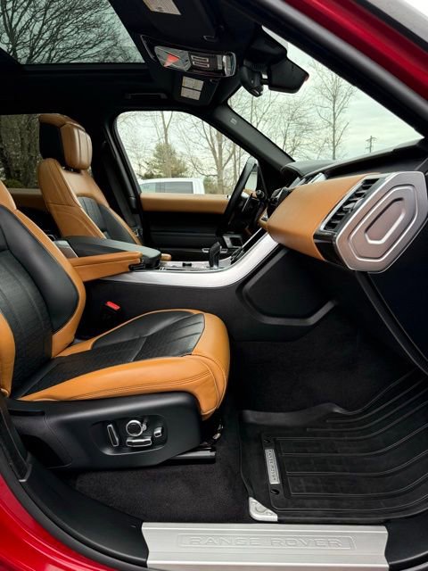 Used 2019 Land Rover Range Rover Sport Autobiography image 21