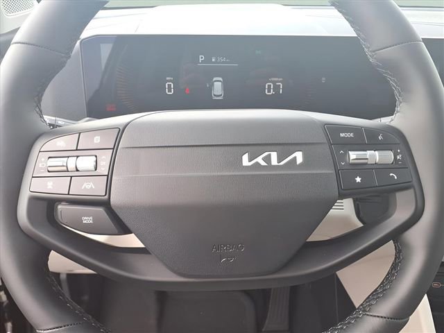 New 2026 Kia Sportage EX w/ EX Panorama Roof Package image 16