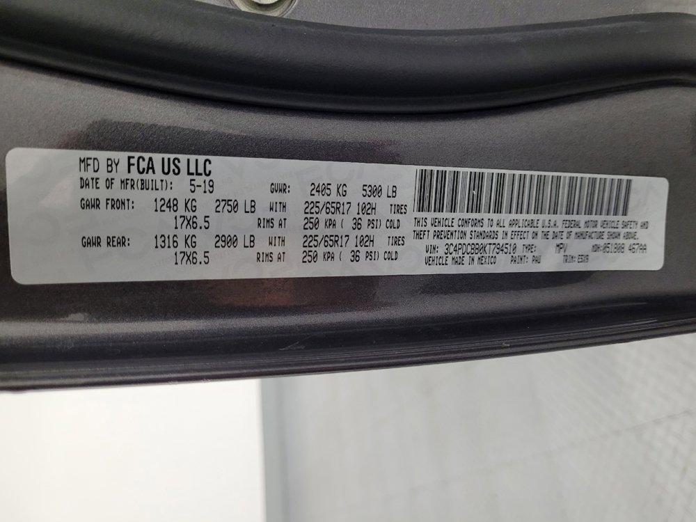 Used 2019 Dodge Journey SE w/ Connectivity Group FWD image 33