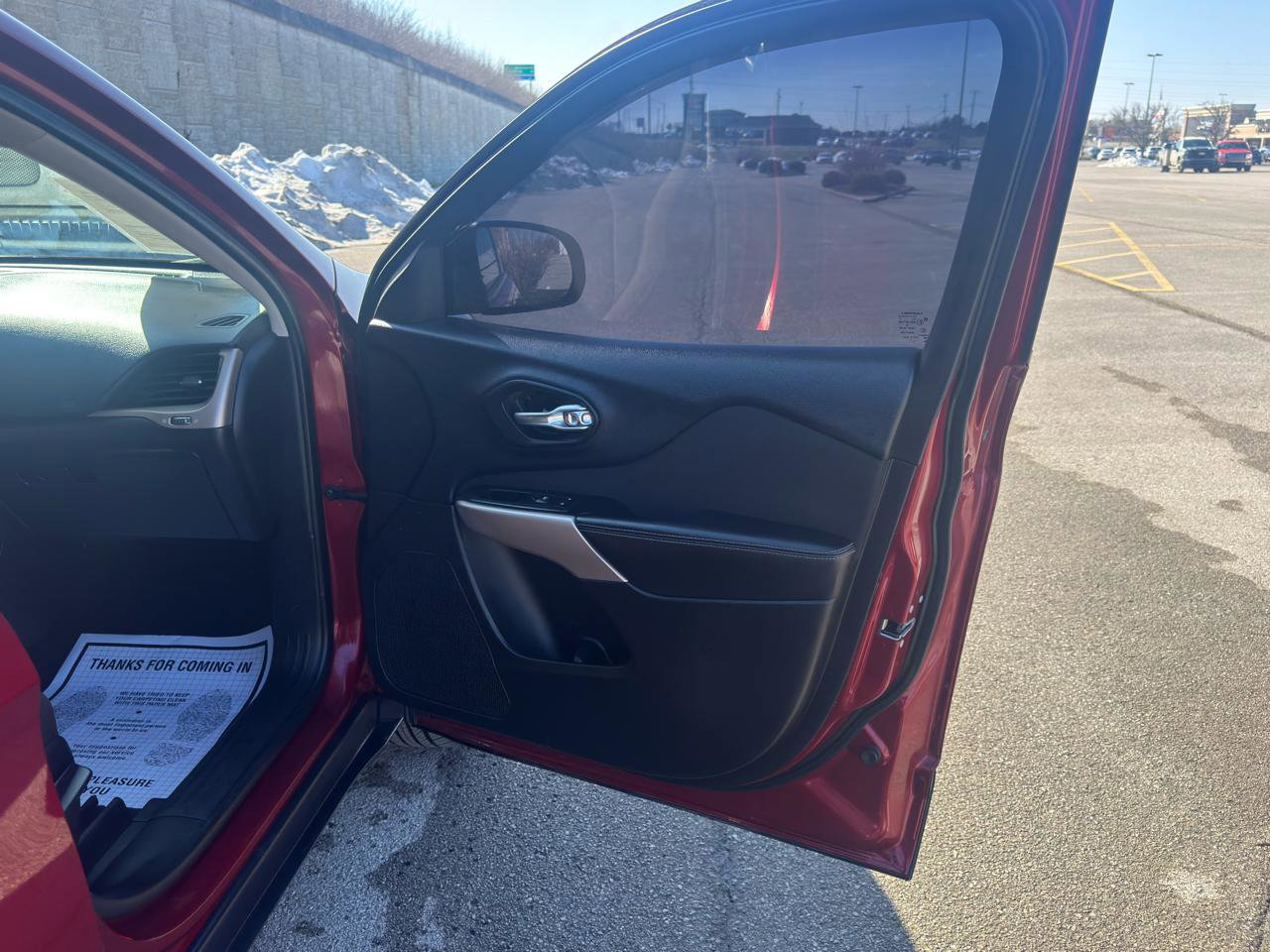 Used 2017 Jeep Cherokee Sport w/ Cold Weather Group image 26