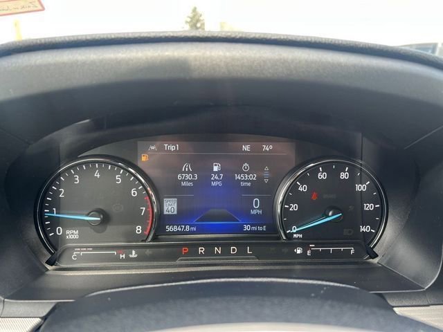 Used 2022 Ford Explorer XLT w/ Equipment Group 202A image 12