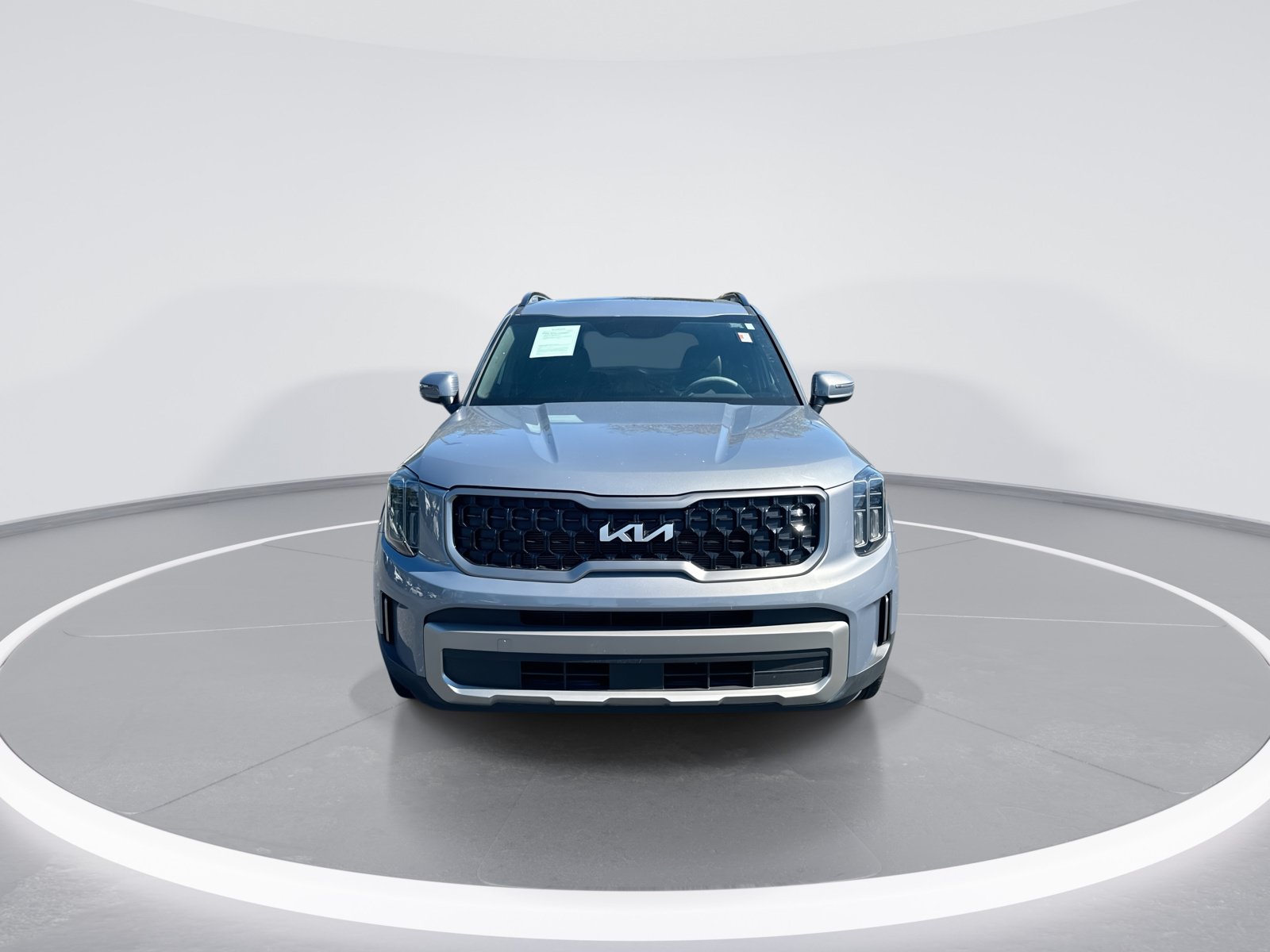 Used 2023 Kia Telluride EX X-Line AWD/4WD image 3