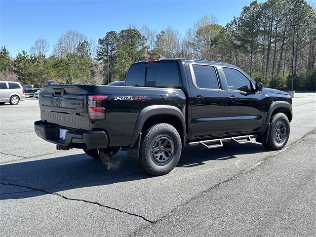 New 2025 Nissan Frontier PRO-4X w/ Pro Convenience Package image 8
