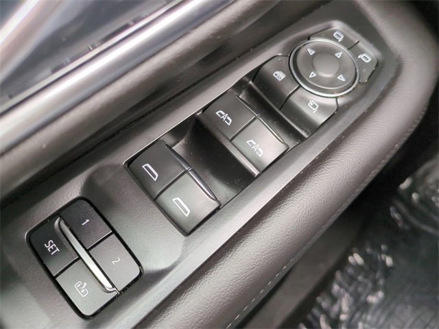 Used 2021 Chevrolet Tahoe Premier w/ Premium Package image 24