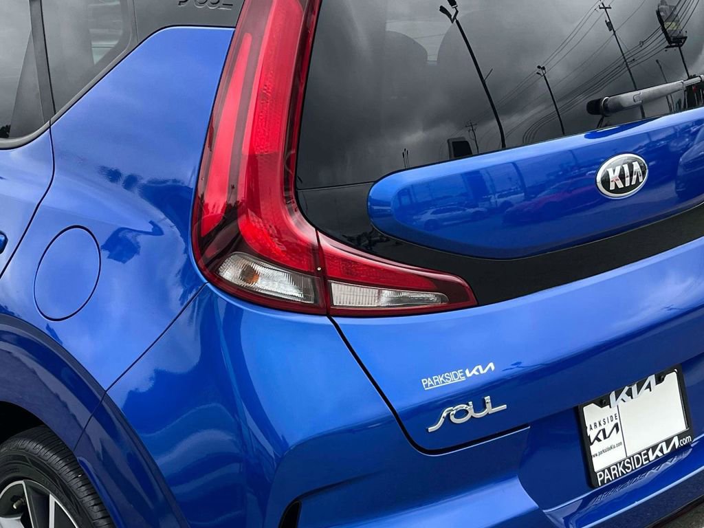 Used 2020 Kia Soul GT-Line FWD image 32