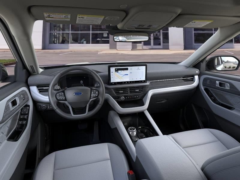 New 2026 Ford Explorer Platinum w/ LUX Leather Package AWD/4WD image 9