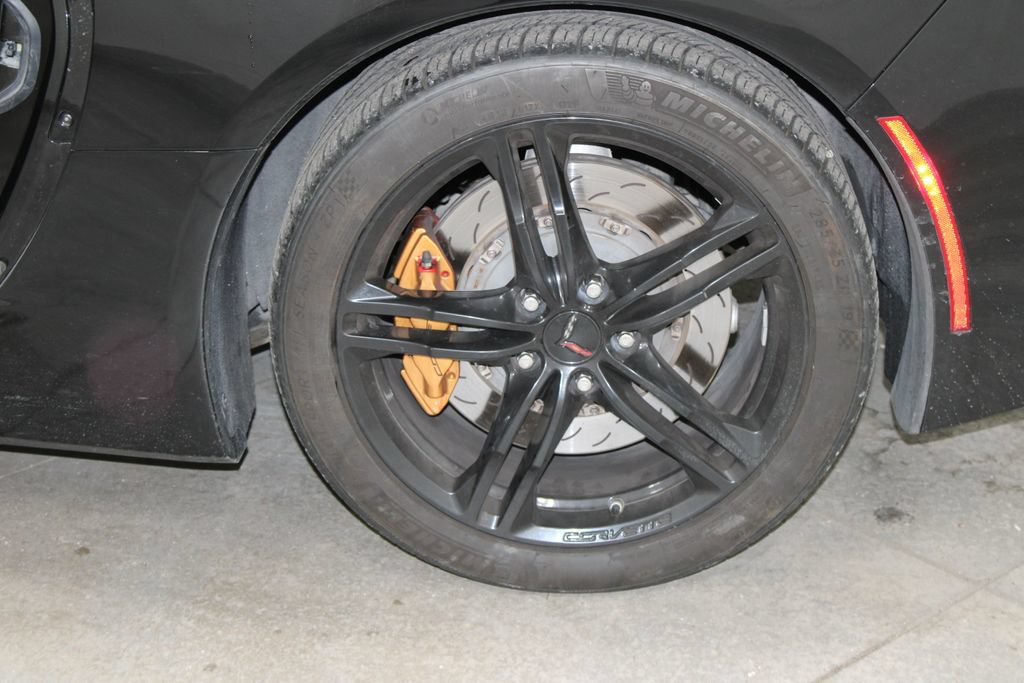 Used 2016 Chevrolet Corvette Stingray Coupe w/ Carbon Flash Badge Package RWD image 52
