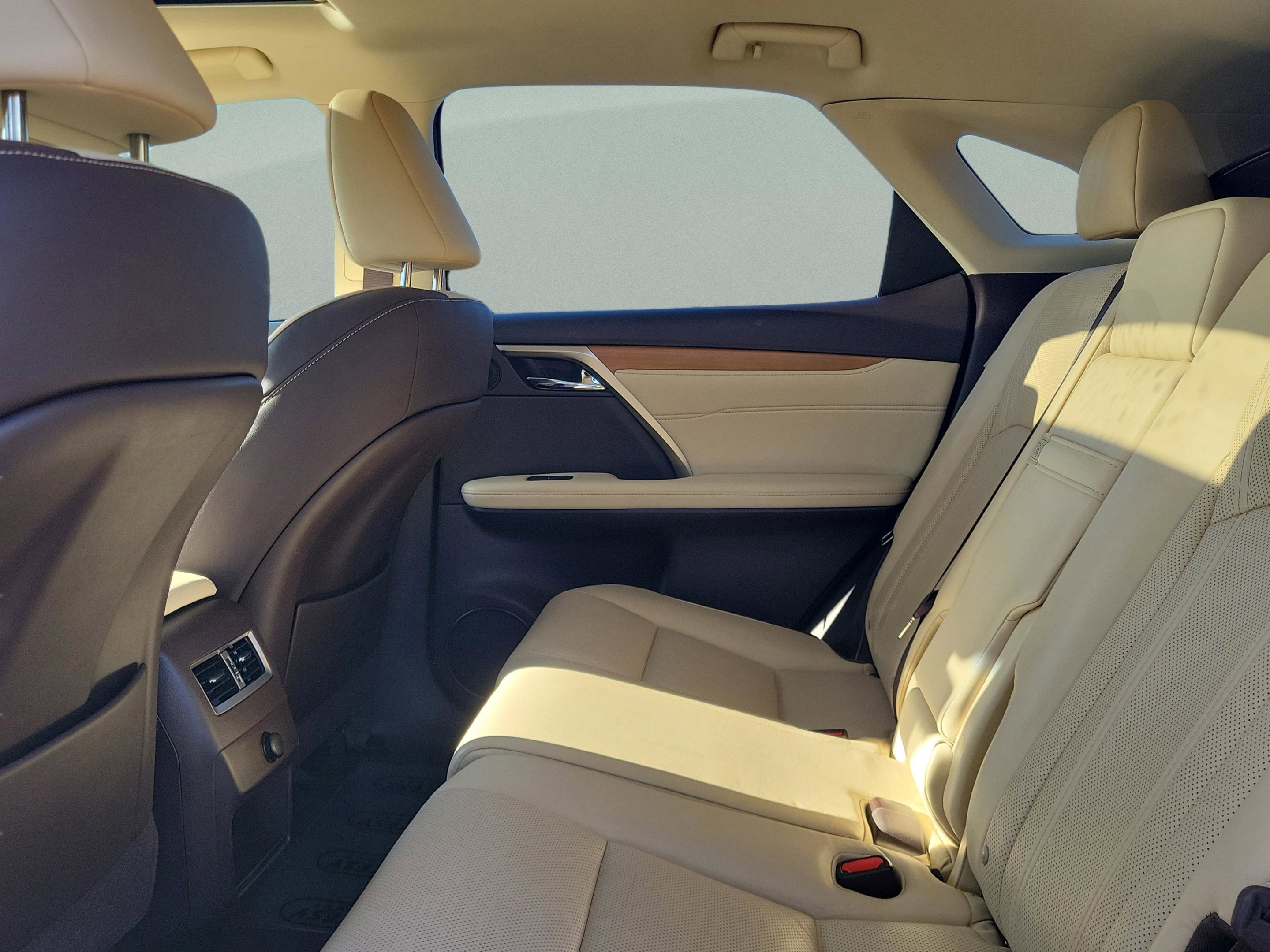 Used 2018 Lexus RX 350 FWD w/ Premium Package image 13